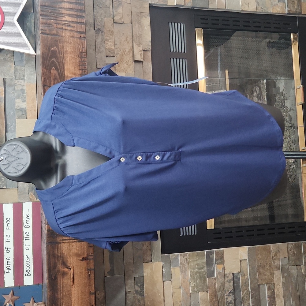 NWT PASSPORT BLOUSE